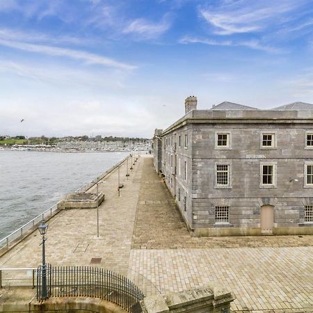 2 Bed- Edgcumbe View By Pureserviced Διαμέρισμα Πλίμουθ Εξωτερικό φωτογραφία