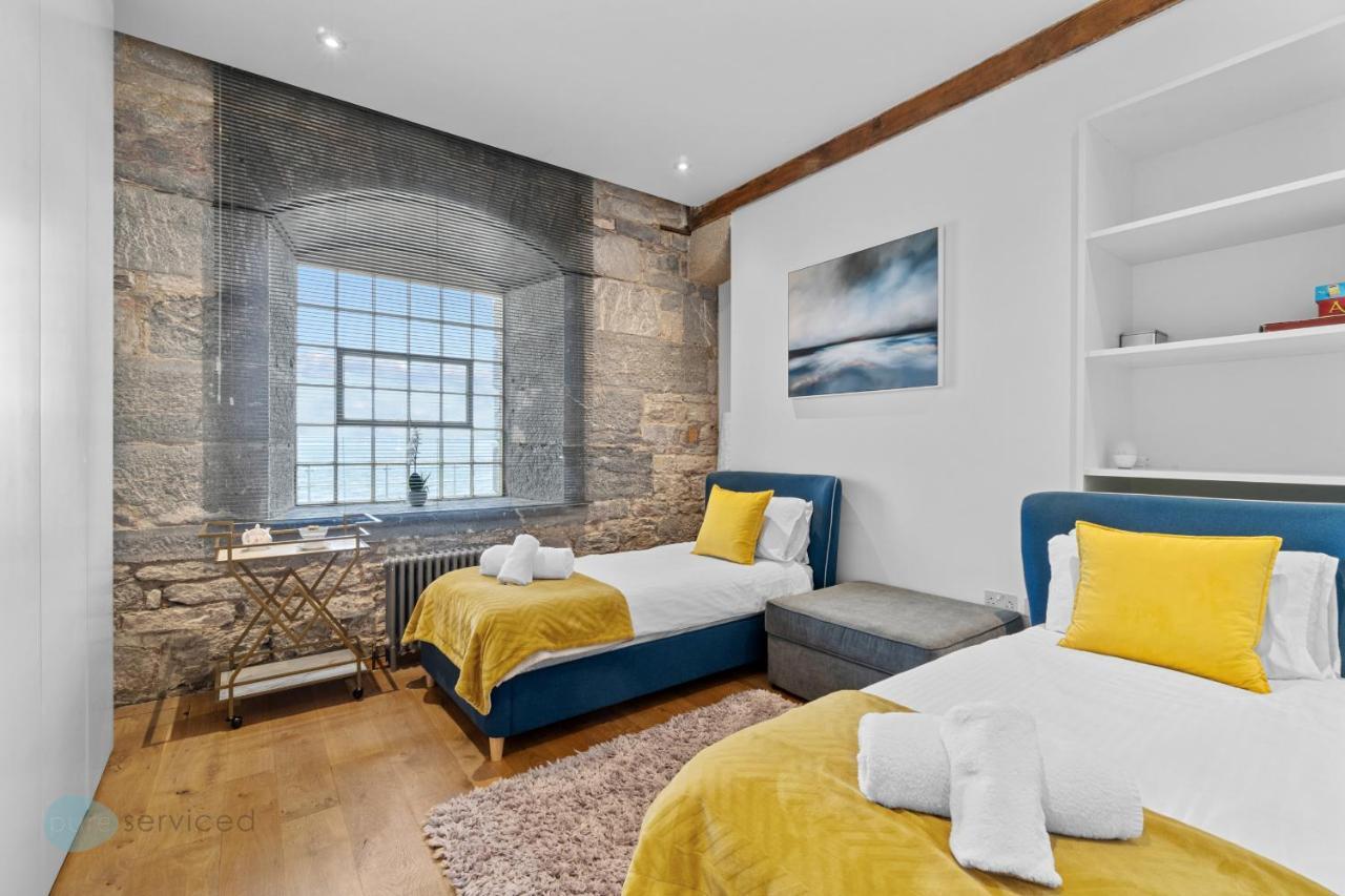 2 Bed- Edgcumbe View By Pureserviced Διαμέρισμα Πλίμουθ Εξωτερικό φωτογραφία